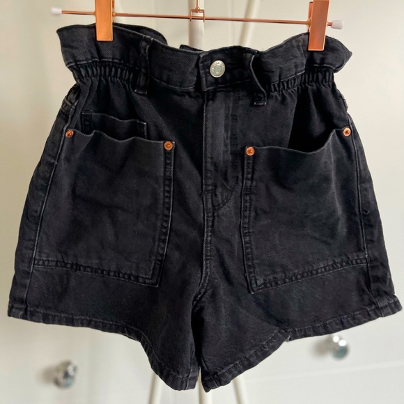 Zara Girls Black Denim Paperbag Waist Shorts 13-14 164cm - Picture 2 of 6